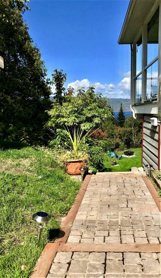 Apartmán Panoramique Du Fjord LʼAnse-Saint-Jean Exteriér fotografie