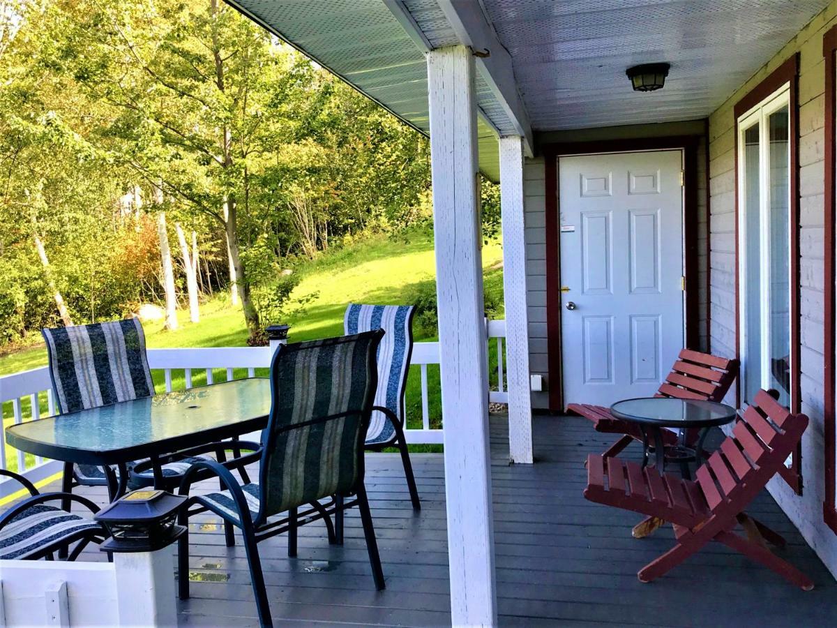 Apartmán Panoramique Du Fjord LʼAnse-Saint-Jean Exteriér fotografie