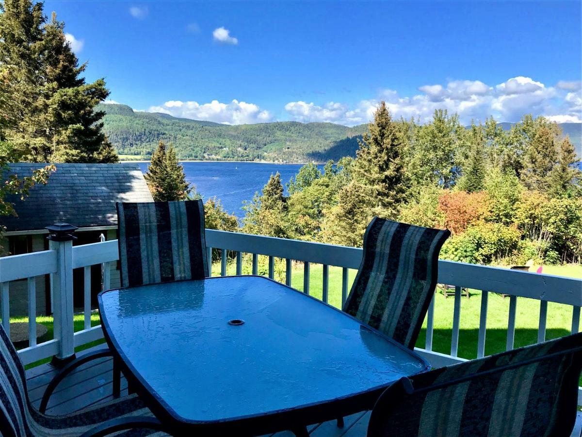 Apartmán Panoramique Du Fjord LʼAnse-Saint-Jean Exteriér fotografie