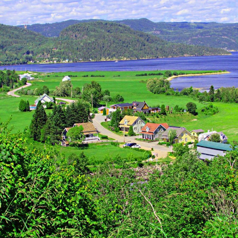 Apartmán Panoramique Du Fjord LʼAnse-Saint-Jean Exteriér fotografie