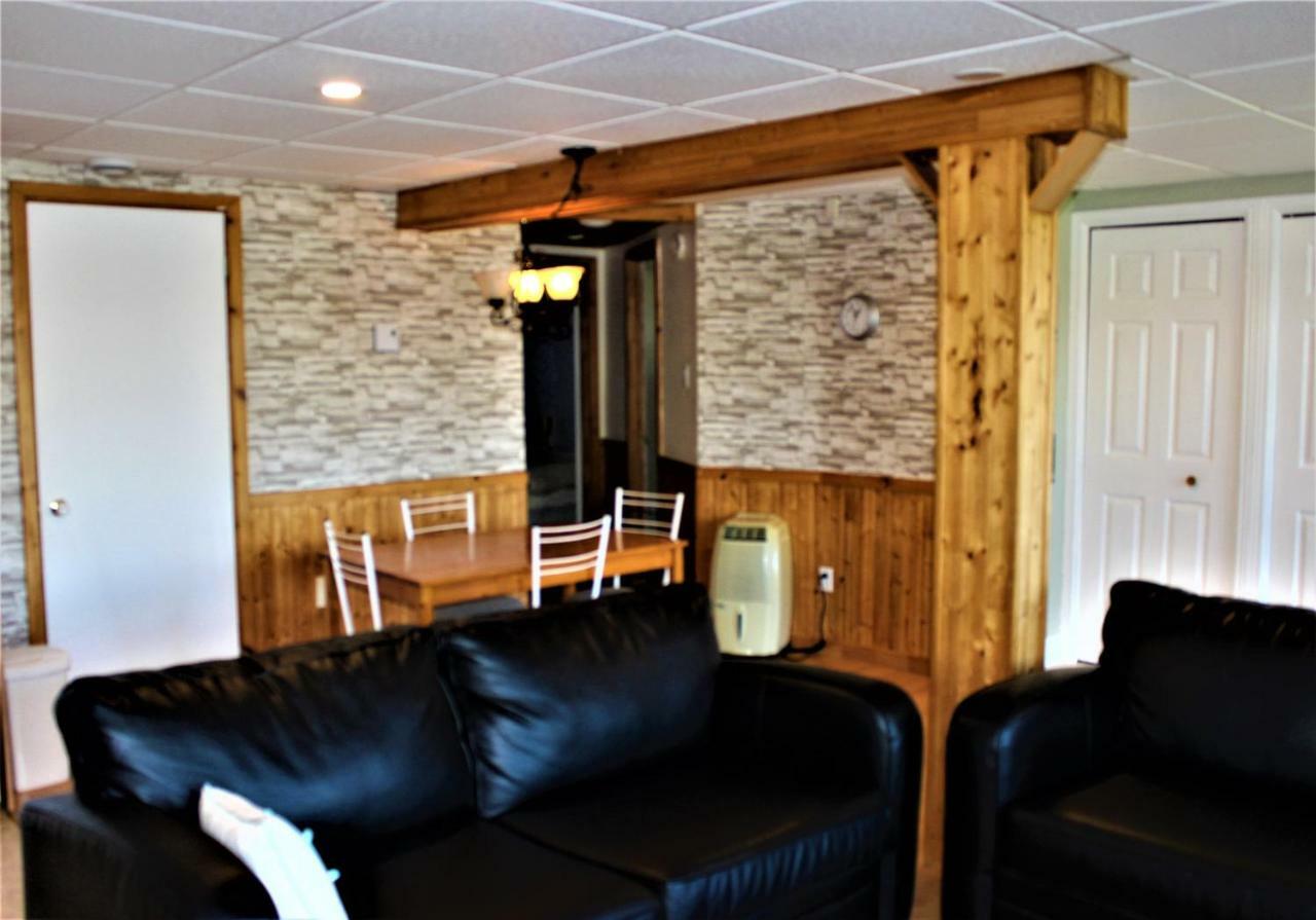 Apartmán Panoramique Du Fjord LʼAnse-Saint-Jean Exteriér fotografie